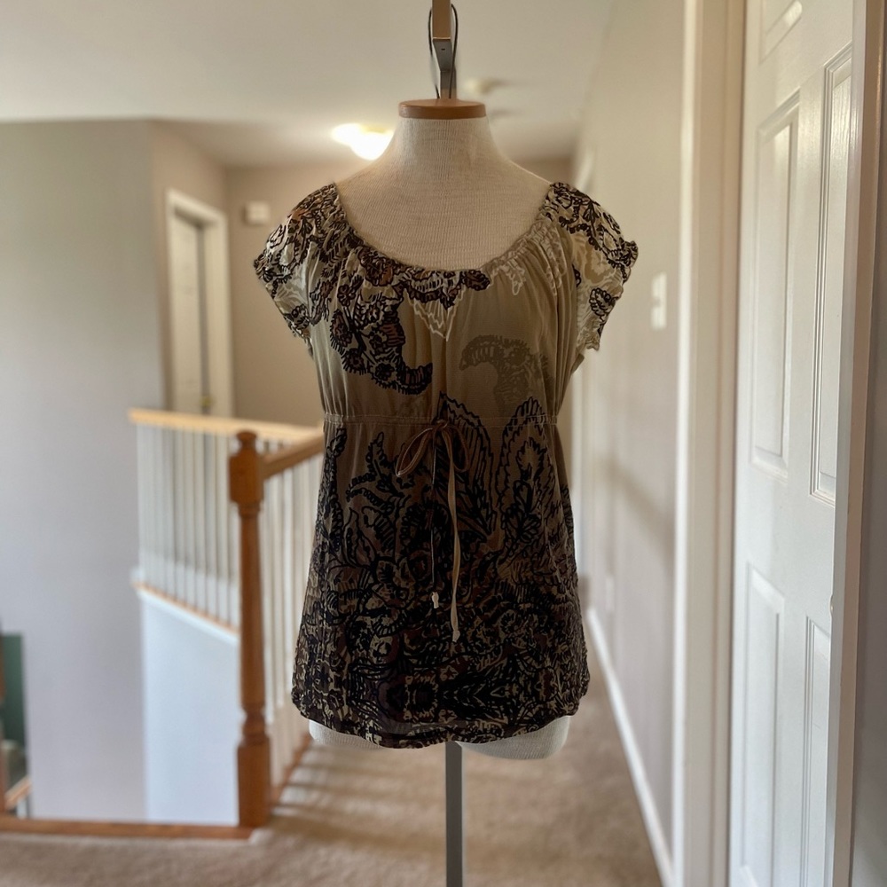 Access women’s NWOT Small top in browns and creams  - Drawstring accent. - Picture 2 of 6